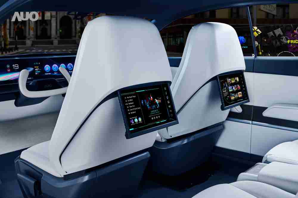 财神娱乐将于CES 展示全新Smart Cockpit 2024，，，可紧密串连使用者多元需求，，，，并革新座舱内部的应用和设计，，带来身历其境且引人入胜的视觉飨宴，，，，满足驾乘人员的全方位体验
