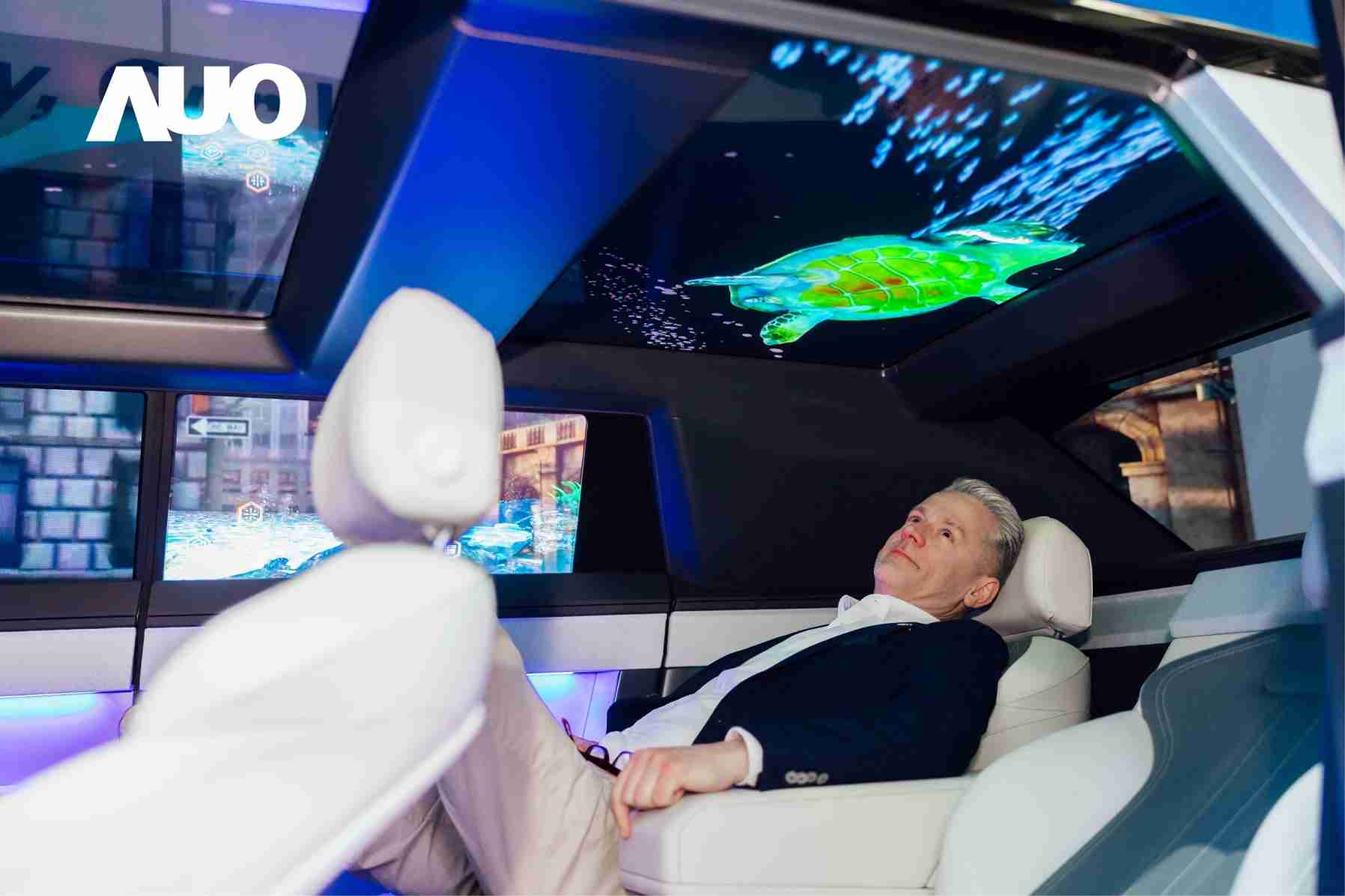 财神娱乐Smart Cockpit 2025集Micro LED透明、、大型化、、、可挠优势之大成，，，携手BHTC打造未来视界的车用Display HMI解决方案